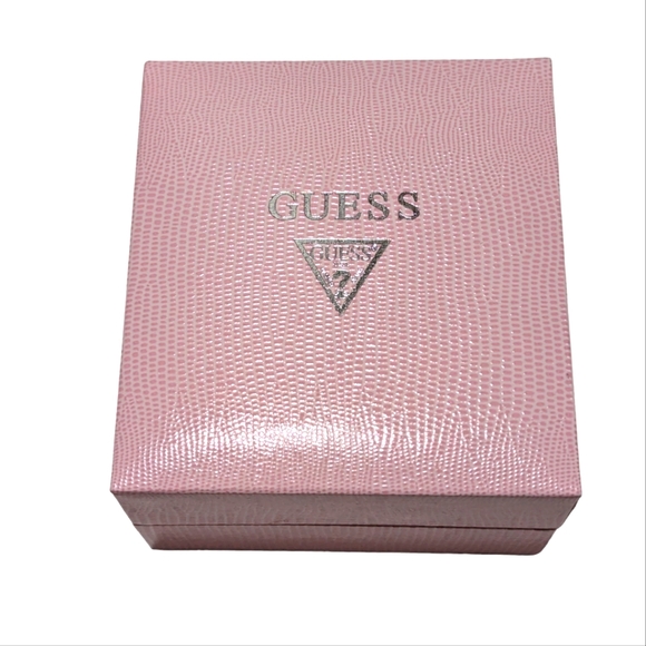 Guess breast cancer awareness pink ribbon silver bracelet watch - Picture 4 of 8
